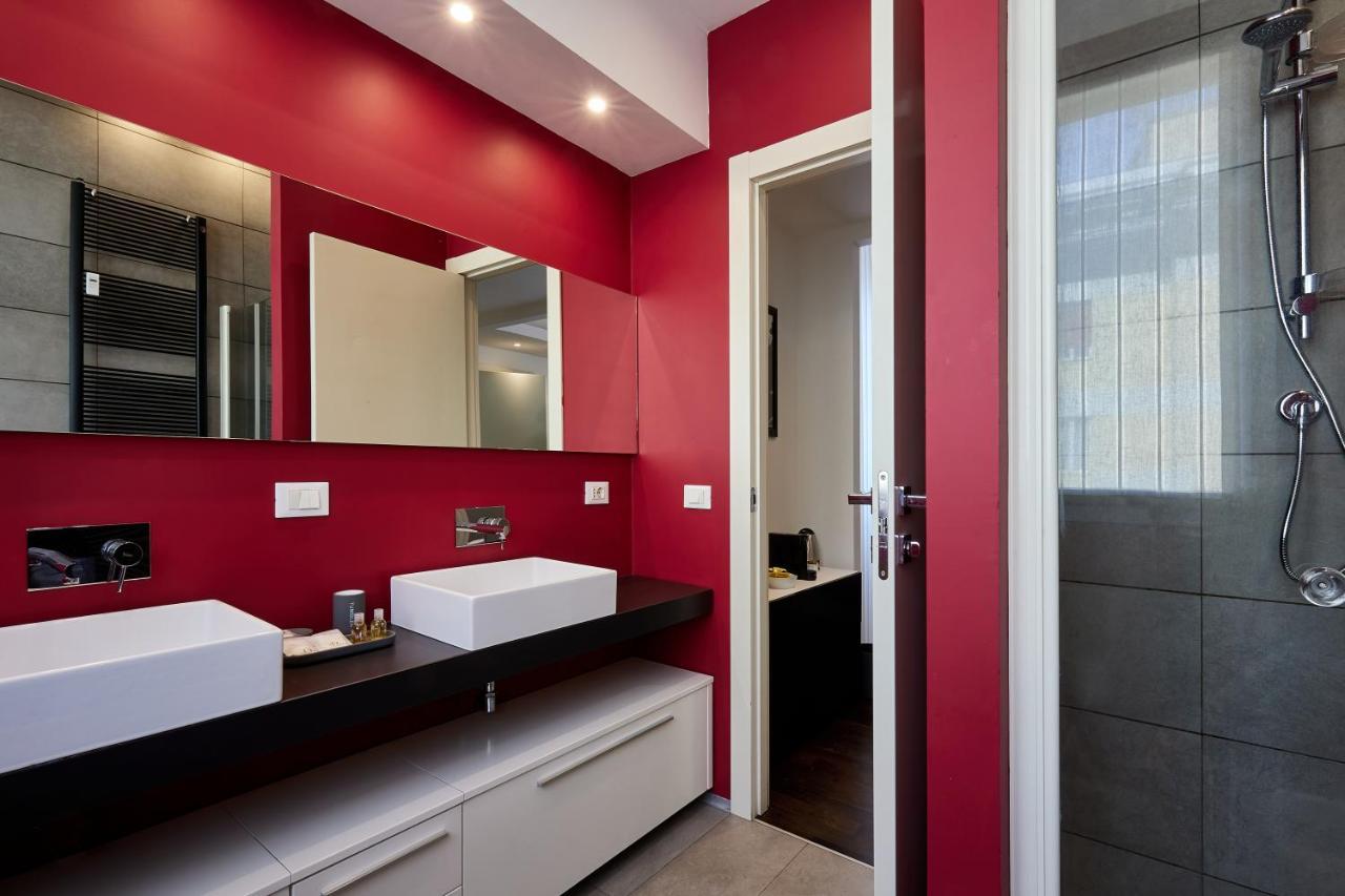 Suite In Town Bologna Bagian luar foto