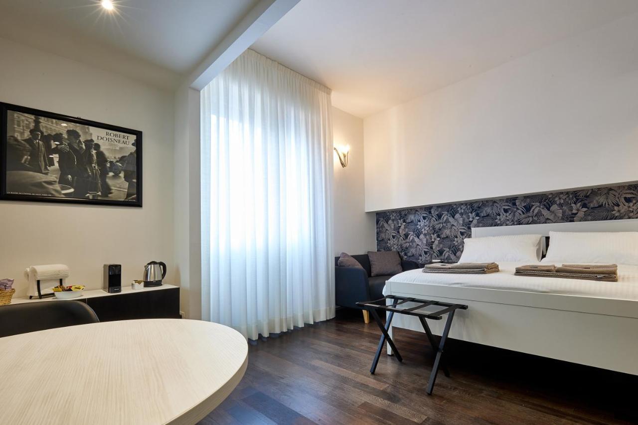 Suite In Town Bologna Bagian luar foto