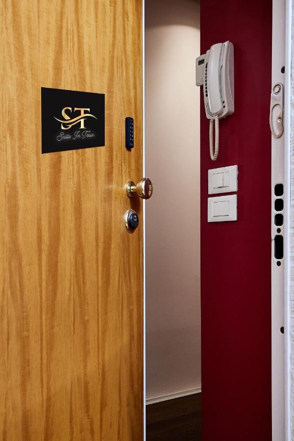 Suite In Town Bologna Bagian luar foto
